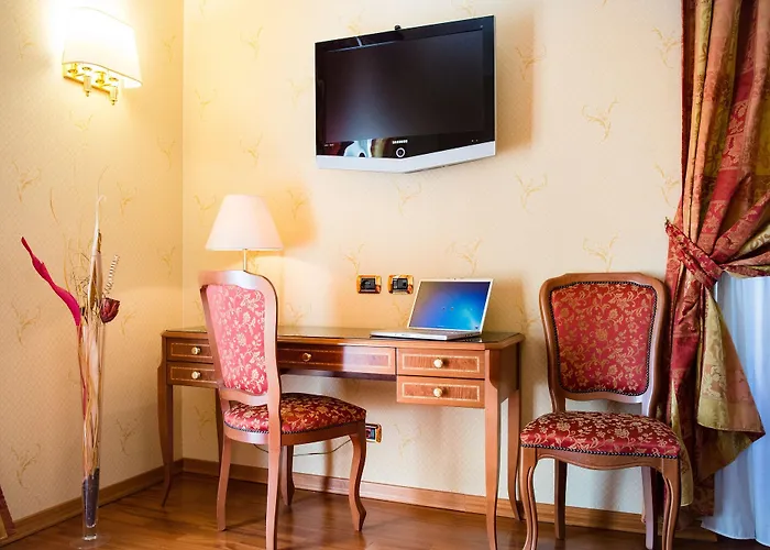 Hotel Amadeus 3*