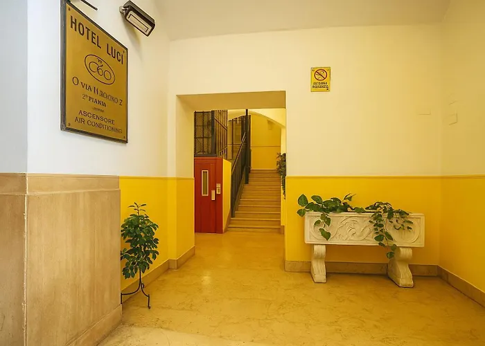 Amadeus Hotel