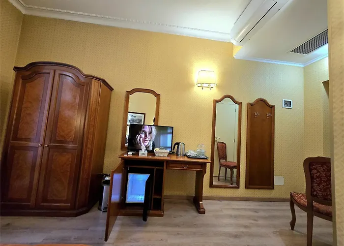Amadeus Hotel